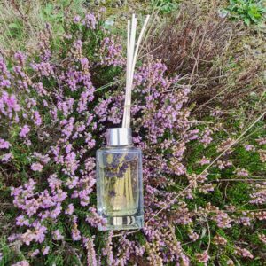 Parfum d’ambiance “Dans la garrigue” 100ml fleurs séchées